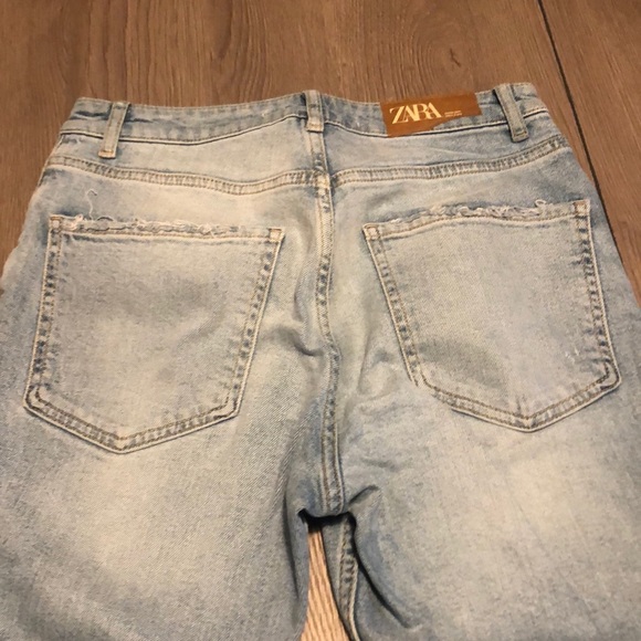 Blue cropped Zara jeans - Picture 7 of 8